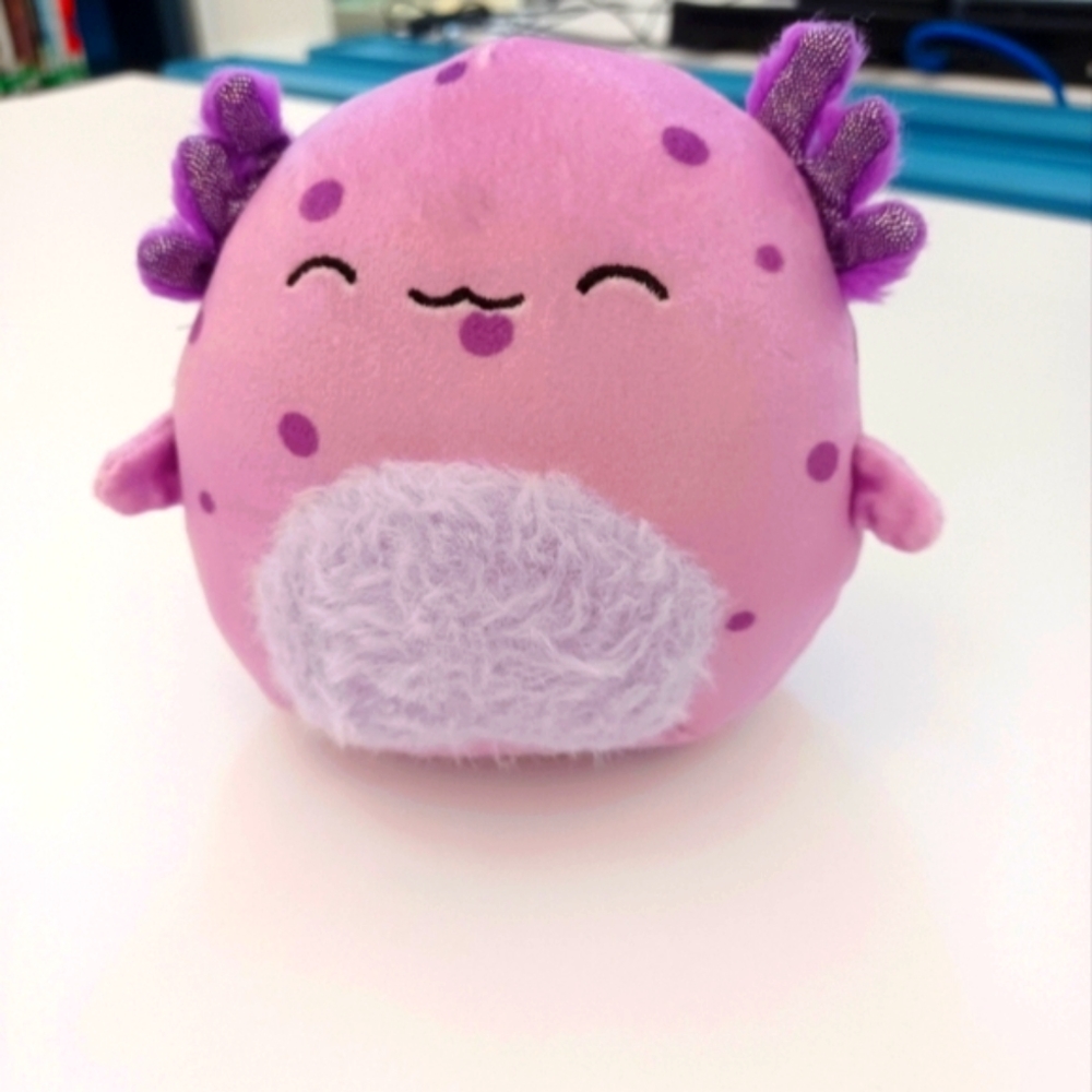 •Squishmallows 5" Amala The Axolotl Deep Sea Plush Stuffed Animal Toy